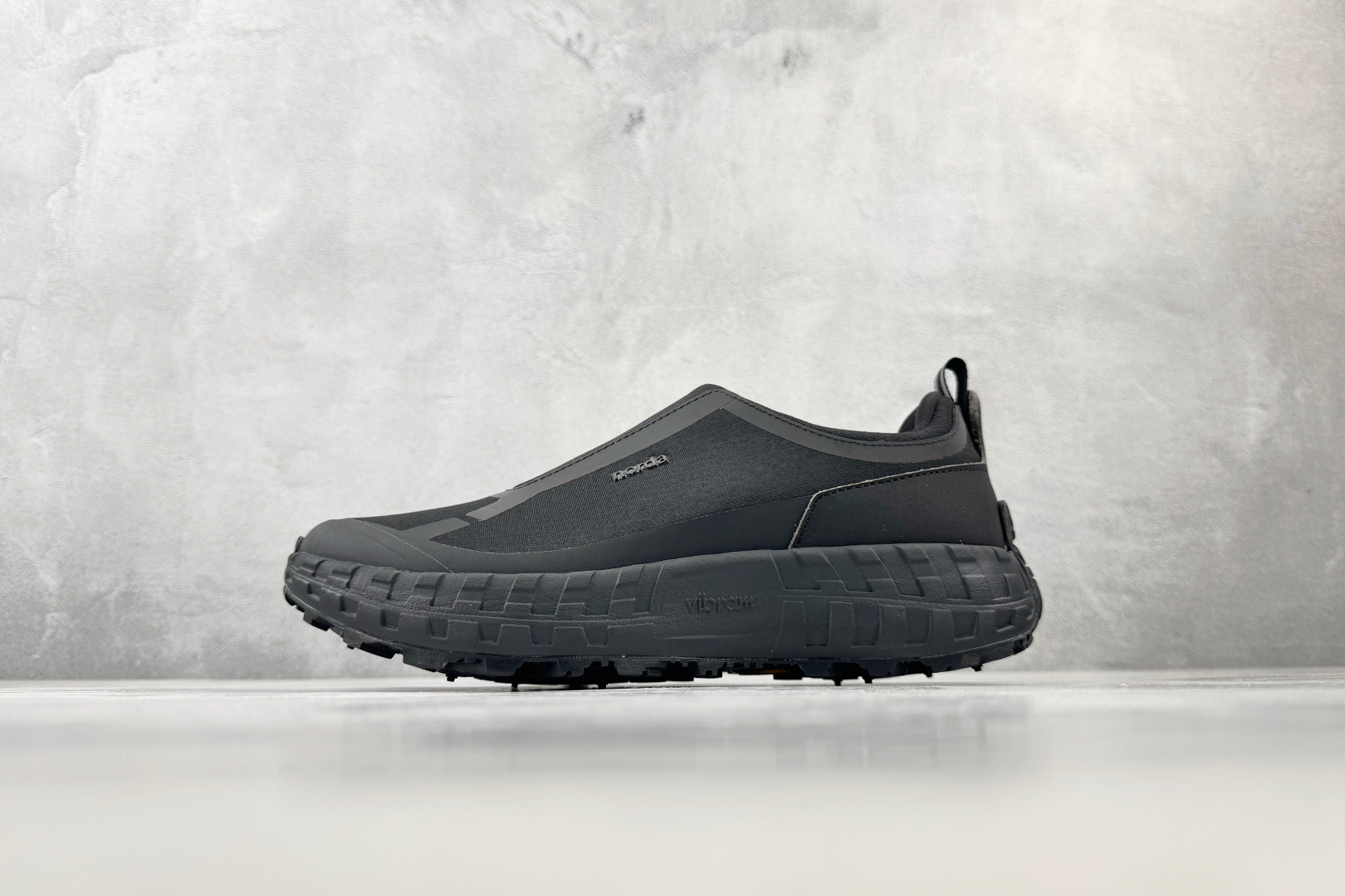 M 版 NORDA 003 黑色 货号:TFO003MPTCBLK 尺码:36 36.5 37 38.5 39 40 4 M 版 NORDA 003 黑色 货号:TFO003MPTCBLK 尺码:36 36.5 37 38.5 39 40 4