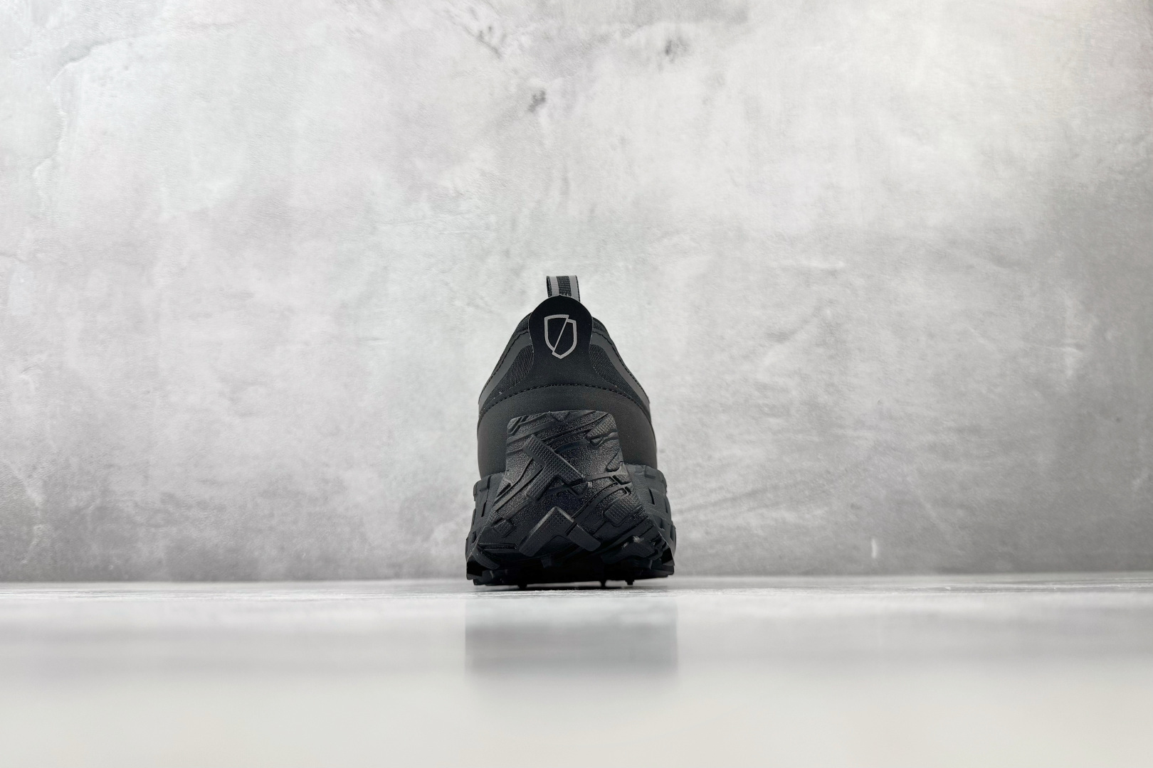 M 版 NORDA 003 黑色 货号:TFO003MPTCBLK 尺码:36 36.5 37 38.5 39 40 4 M 版 NORDA 003 黑色 货号:TFO003MPTCBLK 尺码:36 36.5 37 38.5 39 40 4