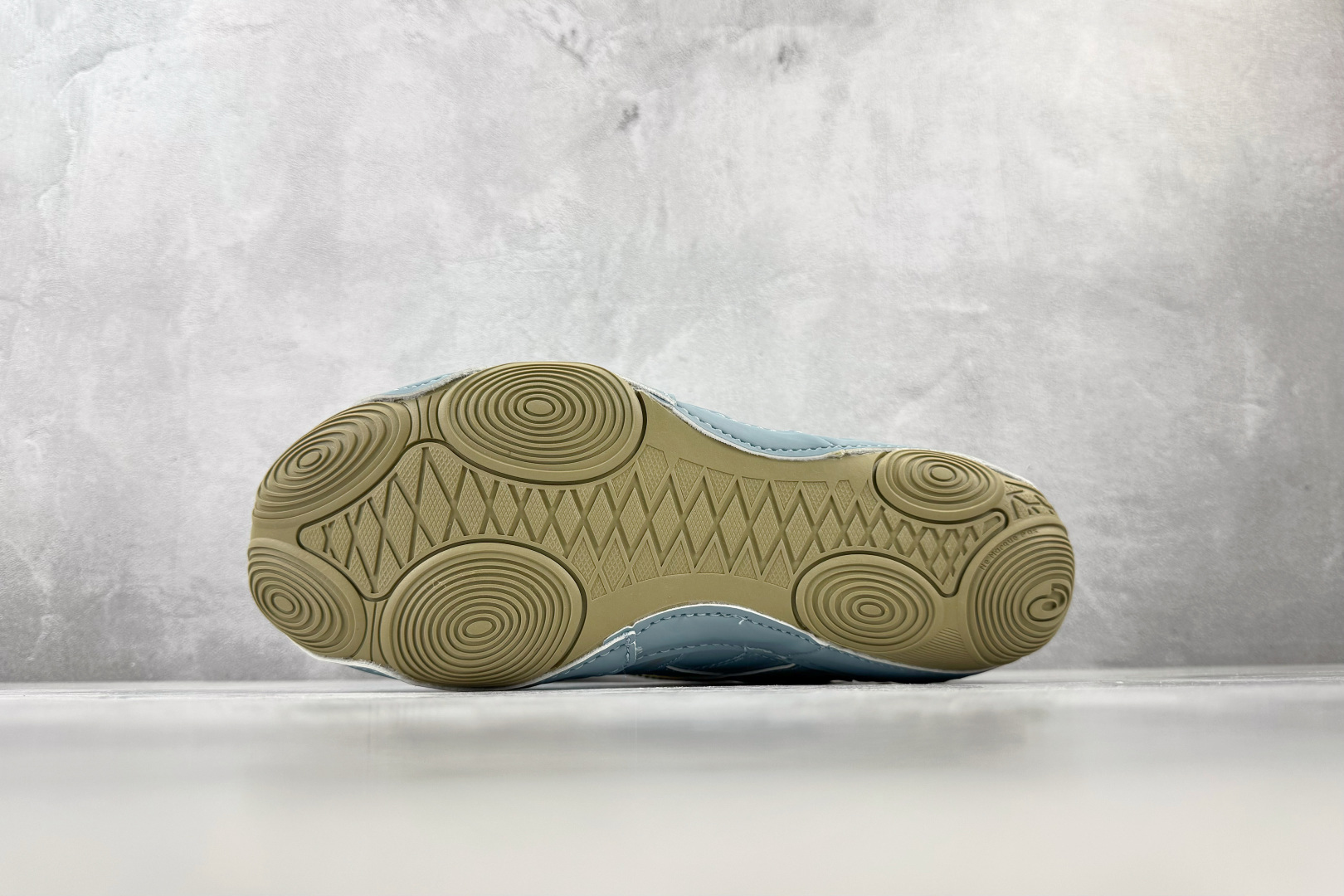 HX ASICS Hypersync 蓝色 货号:1203A879-400 尺码:36 36.5 37 38.5 39 HX ASICS Hypersync 蓝色 货号:1203A879-400 尺码:36 36.5 37 38.5 39