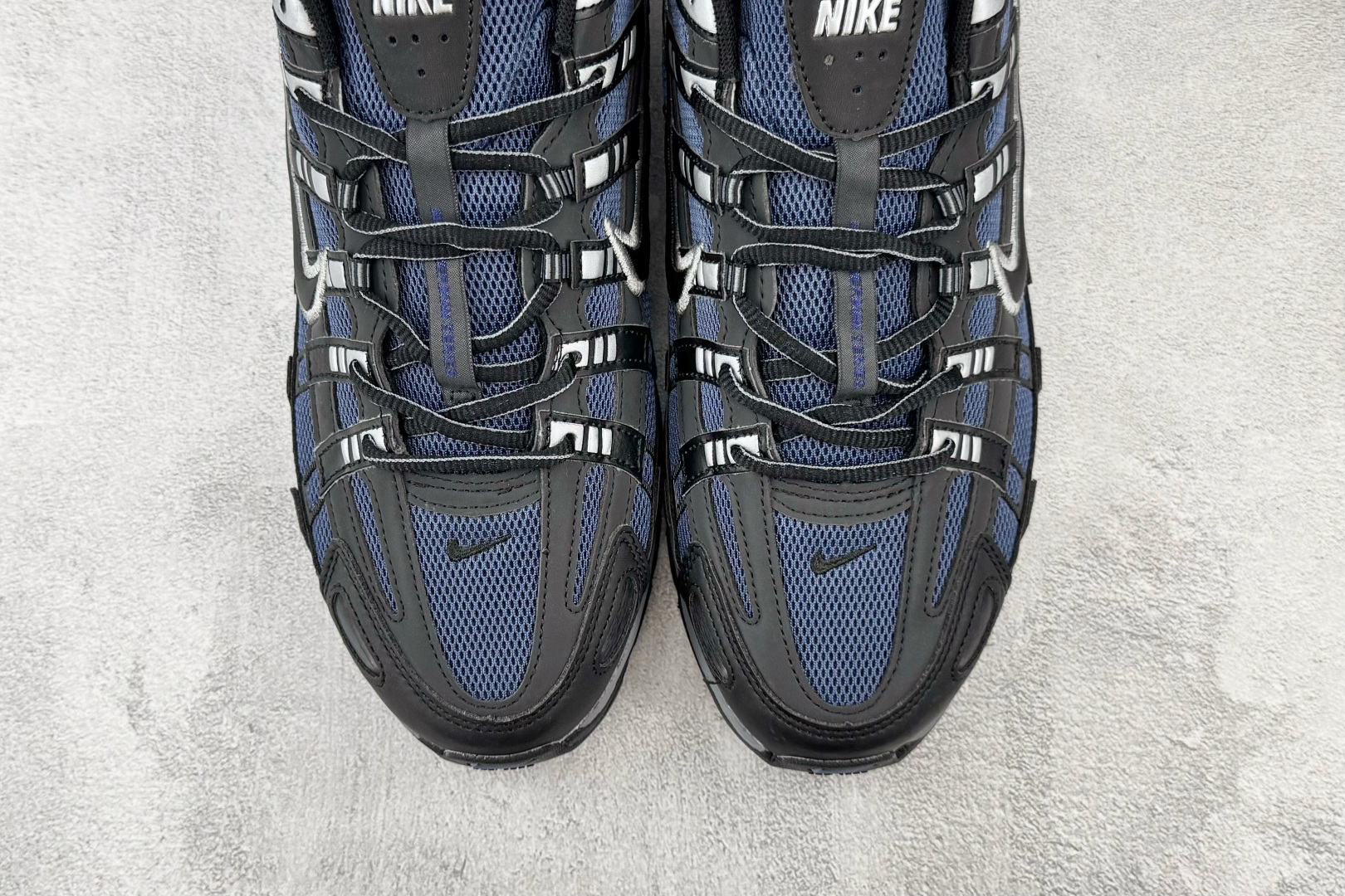 HN Nike P-6000 蓝黑 货号:IQ0296-491 尺码:36 36.5 37 38.5 39 40 40. HN Nike P-6000 蓝黑 货号:IQ0296-491 尺码:36 36.5 37 38.5 39 40 40.