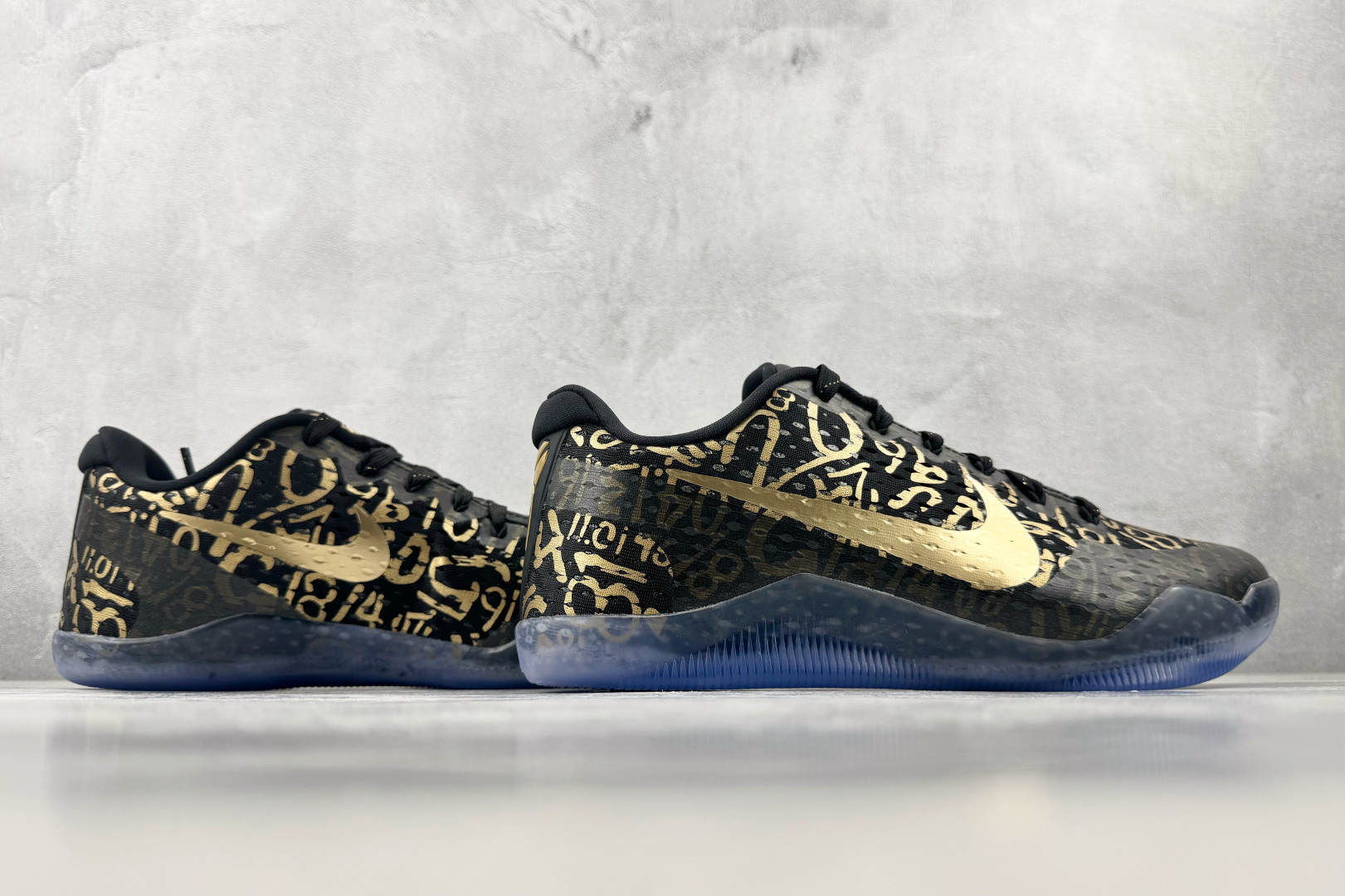 S2 Nike Kobe 11 Protro 黑金 货号：IU4902-900 尺码：40.5 41 42 42.5 4