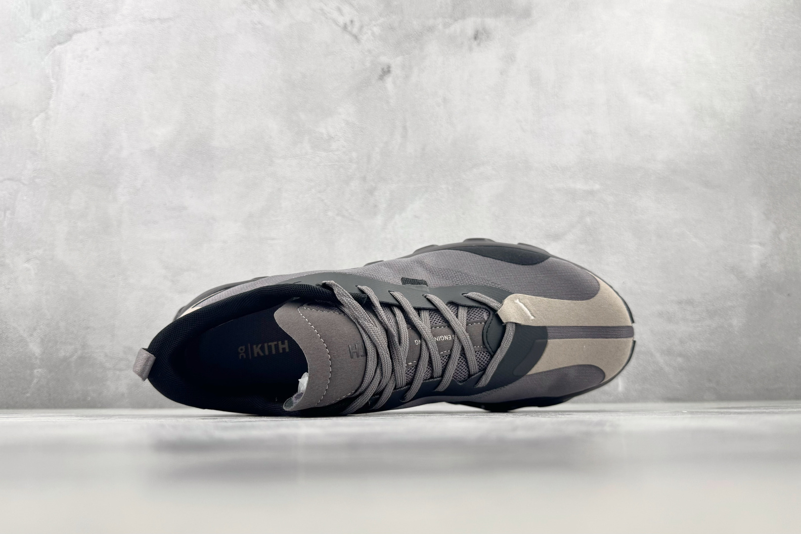 HC On × KITH K-Tech 1 黑灰 货号 ：3MG 尺码：36 36.5 37 38.5 39 40 40