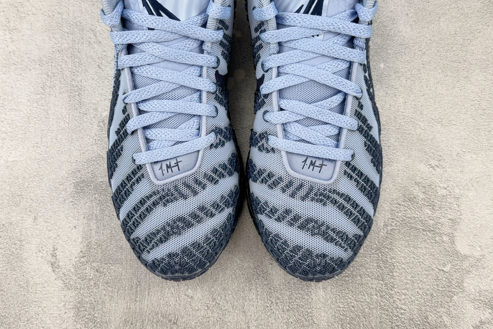 OX Nike Ja 3 莫兰特三代 EP蓝色 货号:HF2794-400 尺码:40 40.5 41 42 42.5 OX Nike Ja 3 莫兰特三代 EP蓝色 货号:HF2794-400 尺码:40 40.5 41 42 42.5