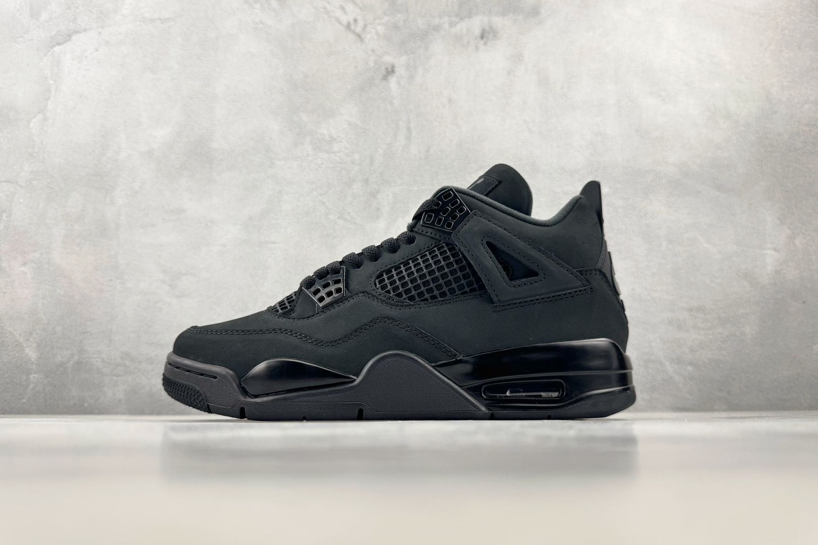 OV Jordan Air Jordan 4 新黑猫 黑色 货号:FV5029 0101 尺码:40 40.5 41 4 OV Jordan Air Jordan 4 新黑猫 黑色 货号:FV5029 0101 尺码:40 40.5 41 4