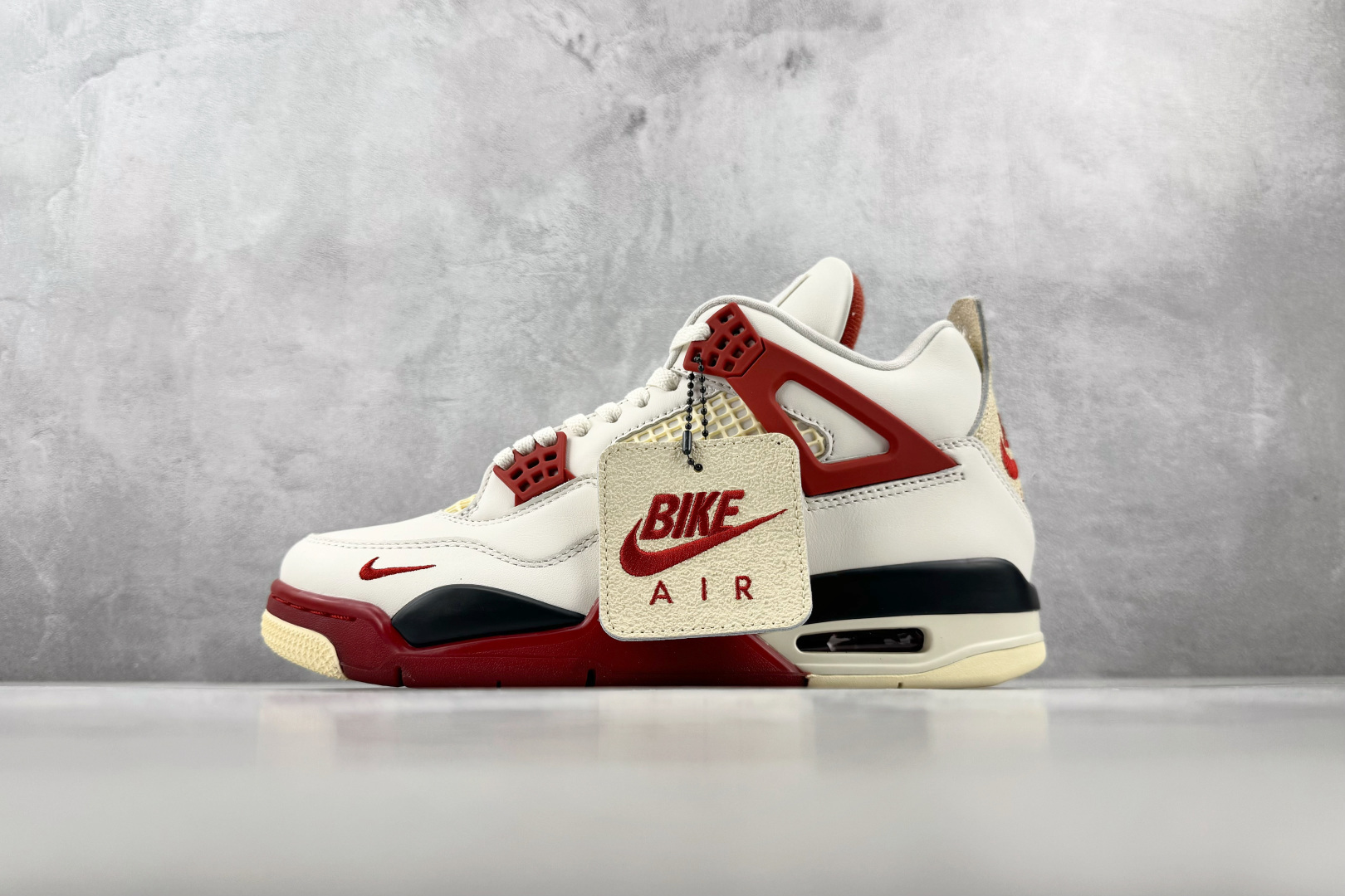 OV Jordan × Nigel Sylvester Air Jordan 4 联名"Brick After Bric