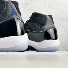 OV Jordan Air Jordan 11 复刻 空中大灌篮 黑蓝 货号:-003 尺码:40 40.5 41 42 OV Jordan Air Jordan 11 复刻 空中大灌篮 黑蓝 货号:-003 尺码:40 40.5 41 42