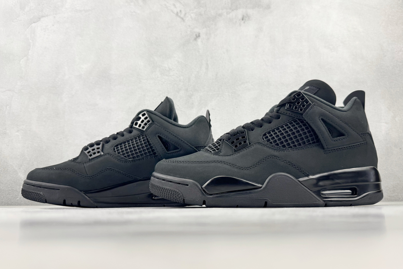OV Jordan Air Jordan 4 新黑猫 黑色 货号:FV5029 0101 尺码:40 40.5 41 4 OV Jordan Air Jordan 4 新黑猫 黑色 货号:FV5029 0101 尺码:40 40.5 41 4