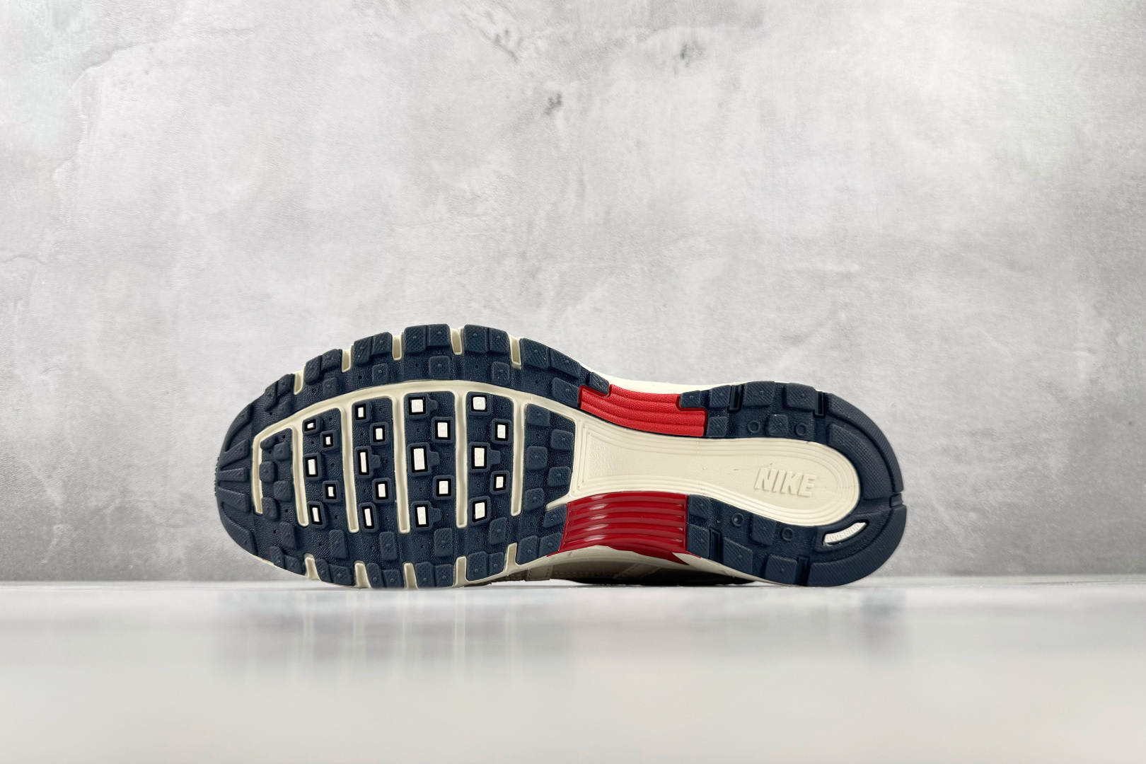 HN Nike P-6000 棕色 货号:IH4382 200 尺码:36 36.5 37 38.5 39 40 40. HN Nike P-6000 棕色 货号:IH4382 200 尺码:36 36.5 37 38.5 39 40 40.