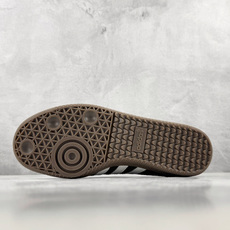 R 版出口订单 adidas originals Samba Jane 棕白 货号:LA6829 尺码:35.5 36 R 版出口订单 adidas originals Samba Jane 棕白 货号:LA6829 尺码:35.5 36