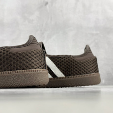 R 版出口订单 adidas originals Samba Jane 棕白 货号:LA6829 尺码:35.5 36 R 版出口订单 adidas originals Samba Jane 棕白 货号:LA6829 尺码:35.5 36