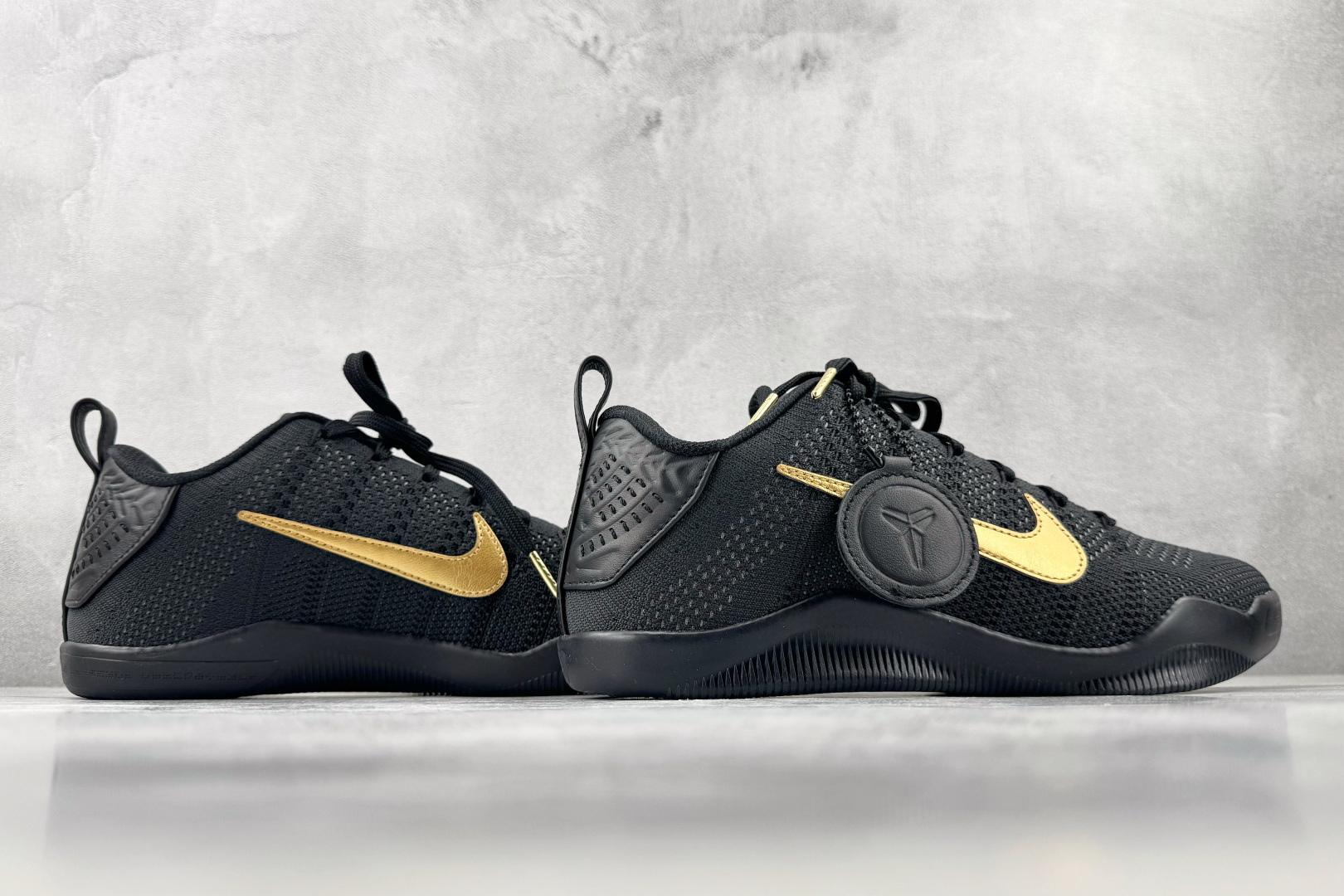 S2 Nike Kobe 11 Elite Protro 黑色 货号:IM4260-001 尺码:40.5 41 42 S2 Nike Kobe 11 Elite Protro 黑色 货号:IM4260-001 尺码:40.5 41 42