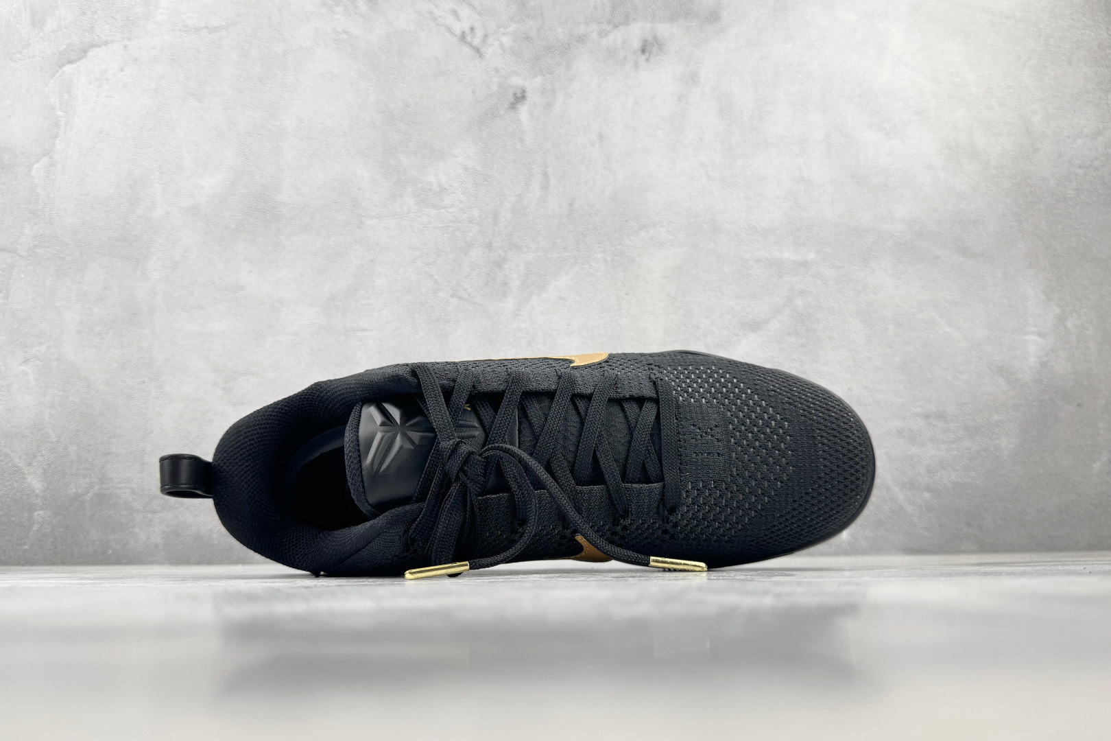 S2 Nike Kobe 11 Elite Protro 黑色 货号:IM4260-001 尺码:40.5 41 42 S2 Nike Kobe 11 Elite Protro 黑色 货号:IM4260-001 尺码:40.5 41 42