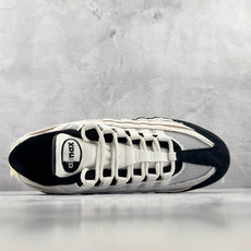 KZ 2.0 口碑神作 Nike Air Max 95 Family Pack 白色 货号:IQ0284-010 尺码: KZ 2.0 口碑神作 Nike Air Max 95 Family Pack 白色 货号:IQ0284-010 尺码: