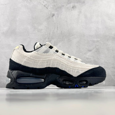 KZ 2.0 口碑神作 Nike Air Max 95 Family Pack 白色 货号:IQ0284-010 尺码: KZ 2.0 口碑神作 Nike Air Max 95 Family Pack 白色 货号:IQ0284-010 尺码: