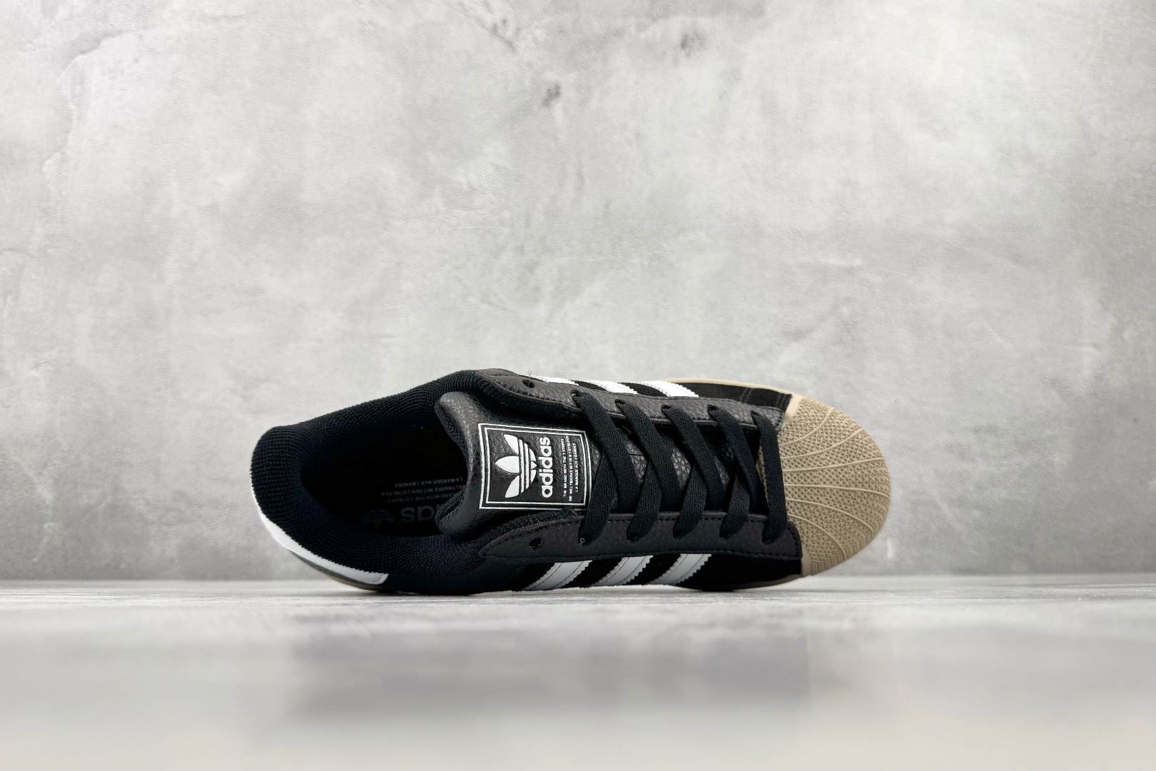 DH adidas originals Superstar 2 黑色 货号:KJ9948 尺码:35.5 36 36.5 DH adidas originals Superstar 2 黑色 货号:KJ9948 尺码:35.5 36 36.5