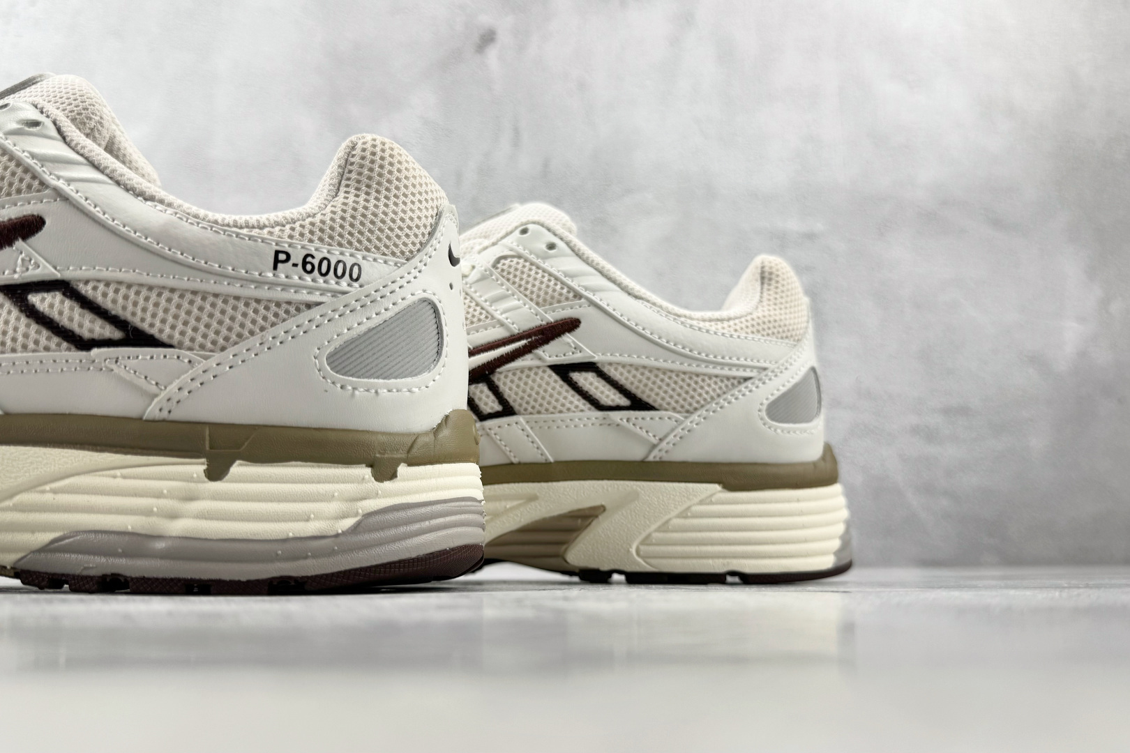 HN Nike P-6000 褐绿 货号:HF0728 201 尺码:36 36.5 37 38.5 39 40 40. HN Nike P-6000 褐绿 货号:HF0728 201 尺码:36 36.5 37 38.5 39 40 40.