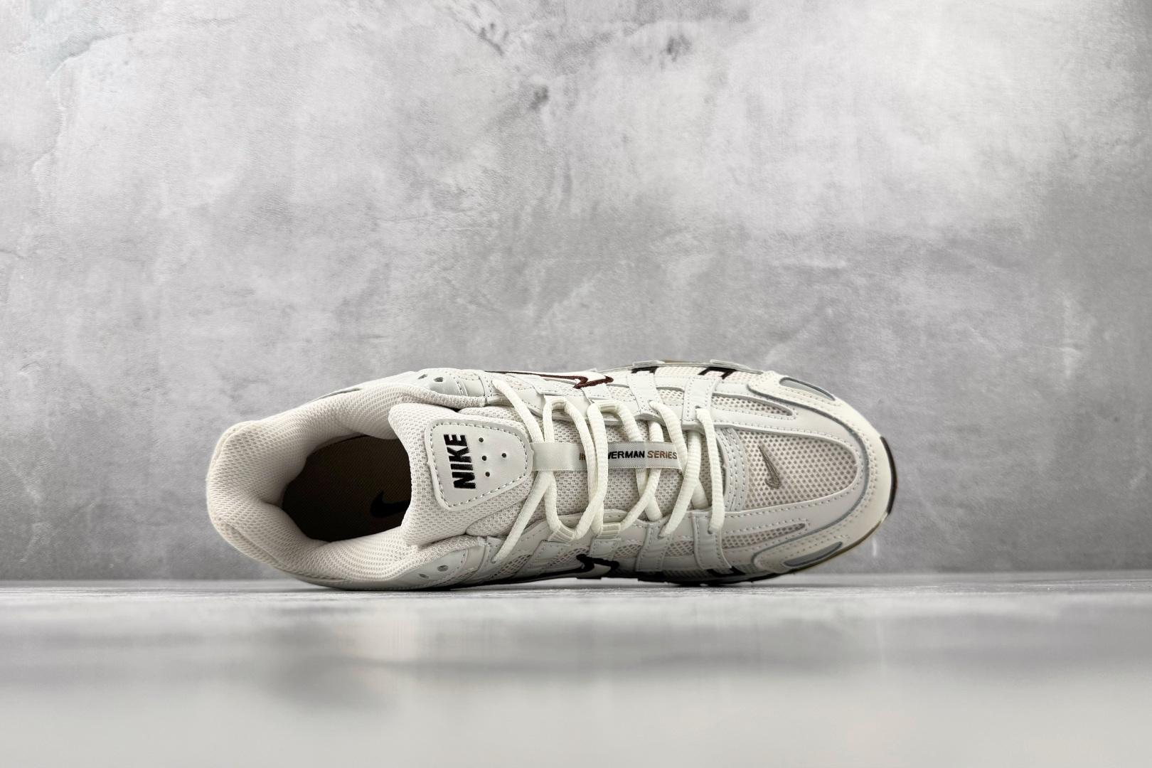 HN Nike P-6000 褐绿 货号:HF0728 201 尺码:36 36.5 37 38.5 39 40 40. HN Nike P-6000 褐绿 货号:HF0728 201 尺码:36 36.5 37 38.5 39 40 40.