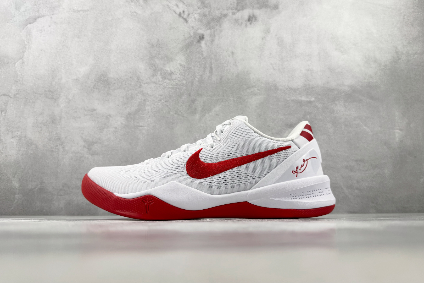 GX 顶级纯原 完美复刻 Nike Kobe 8 Protro TB 白红 货号：HM6469-101 尺码：40 40