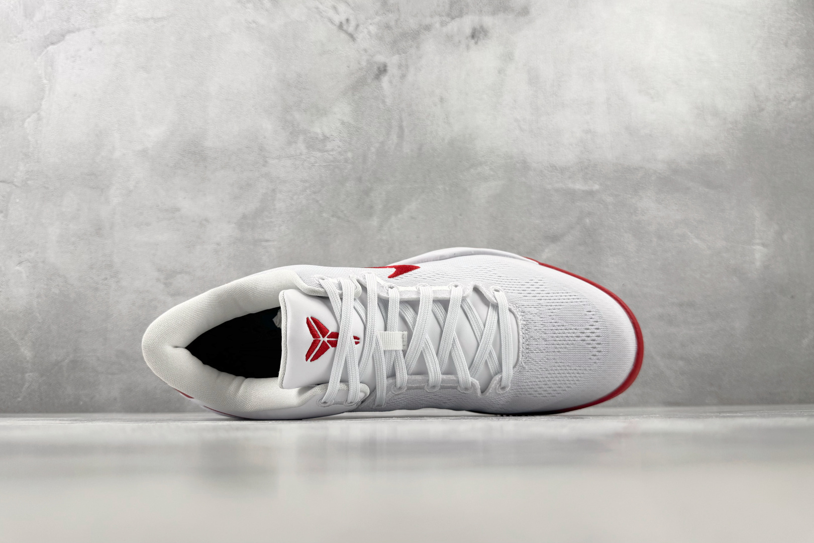 GX 顶级纯原 完美复刻 Nike Kobe 8 Protro TB 白红 货号：HM6469-101 尺码：40 40