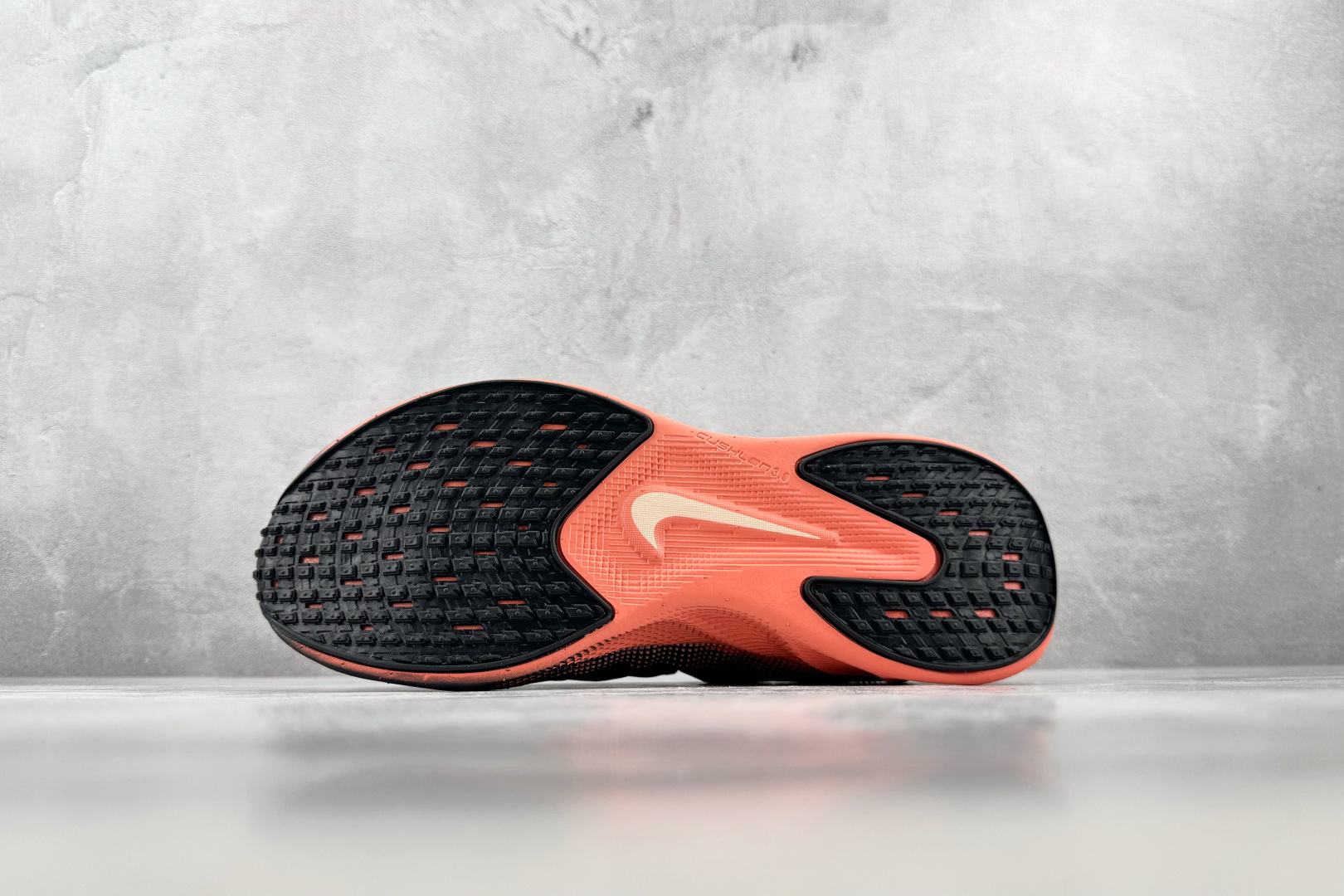 ST Nike AVA X 黑橙 货号：HM9697-005 尺码：40 40.5 41 42 42.5 43 44 4