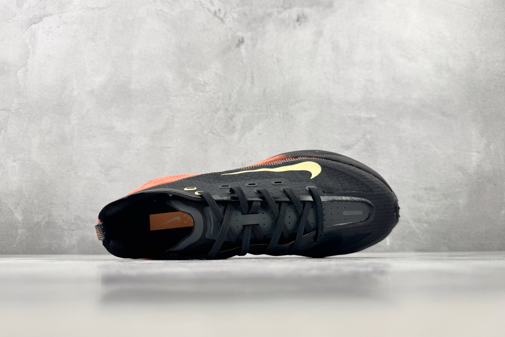 ST Nike AVA X 黑橙 货号：HM9697-005 尺码：40 40.5 41 42 42.5 43 44 4