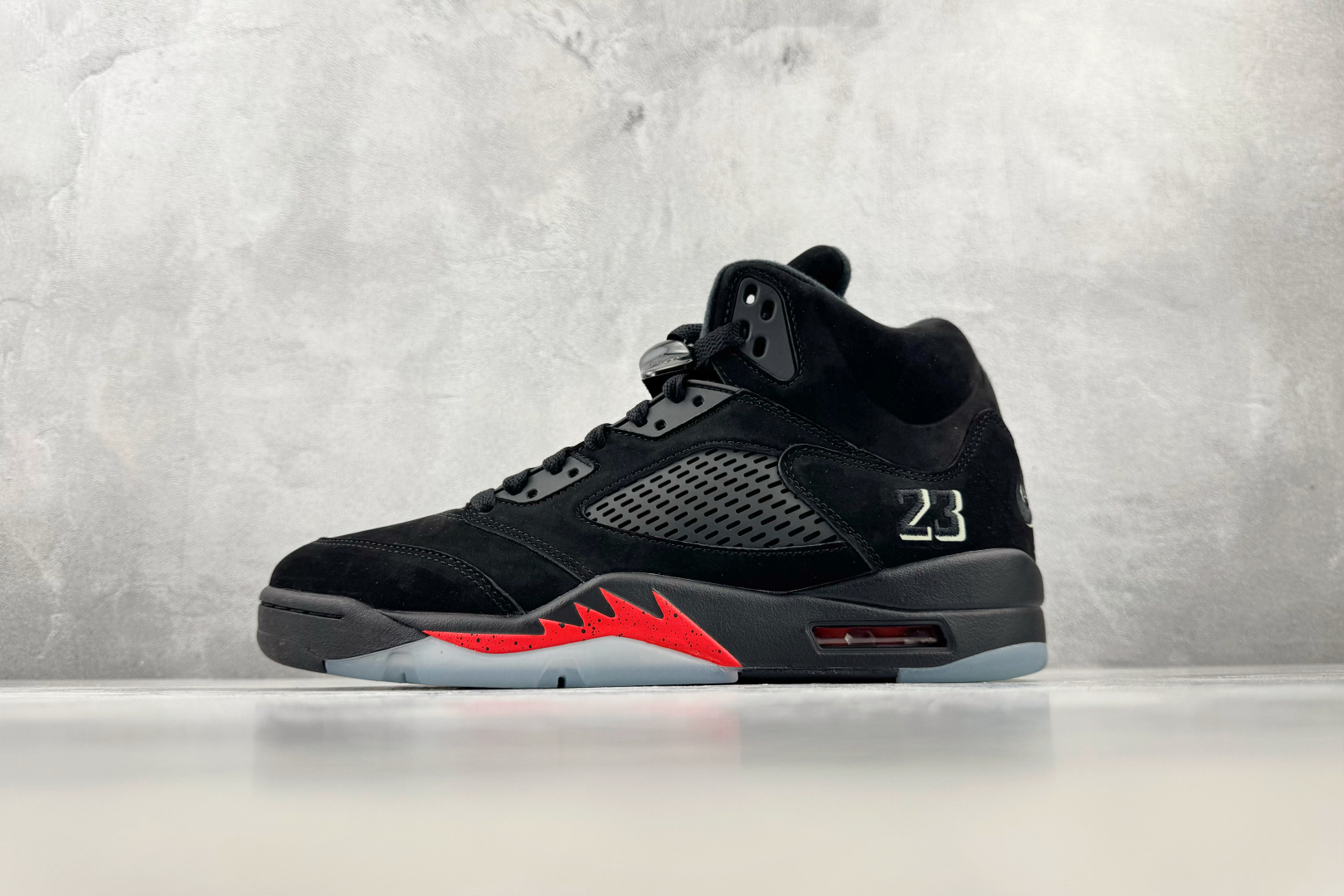 GX 顶级纯原 完美复刻 Jordan Air Jordan 5 黑红 货号：HQ7978 001 尺码：40 40.5