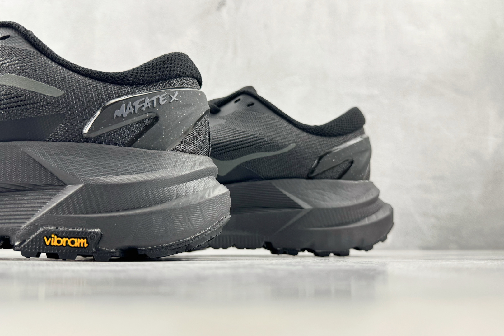 HK 平台专供 HOKA ONE ONE Mafate X 黑灰 货号 :-BCKST 尺码:36 36.5 37 38 HK 平台专供 HOKA ONE ONE Mafate X 黑灰 货号 :-BCKST 尺码:36 36.5 37 38
