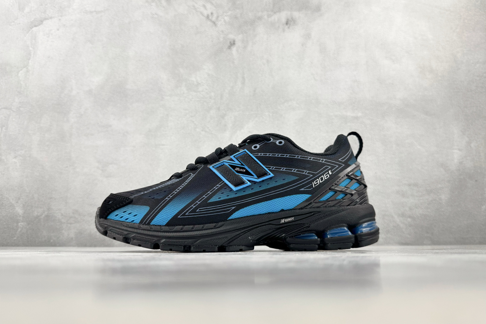 FC 纯原出品 New Balance NB 1906 黑蓝 货号：U19064Z7 尺码：36 36.5 37.5 3