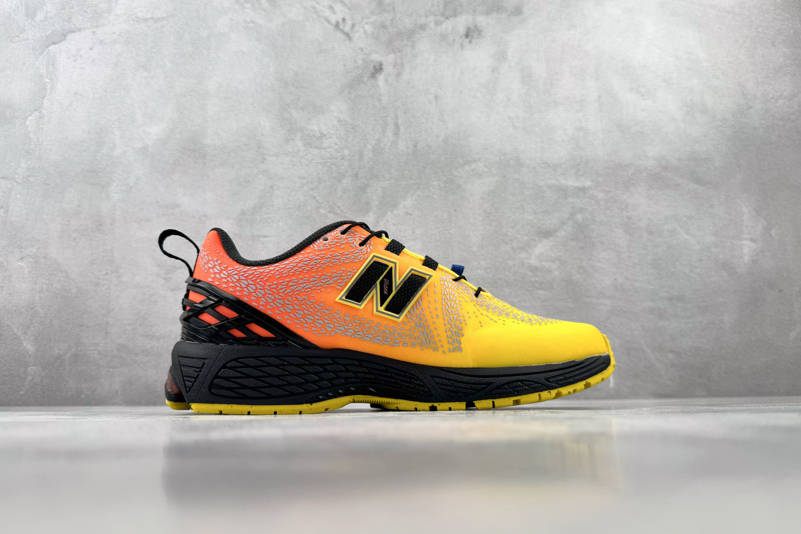 FC 纯原出品 New Balance NB 1906 橙黄色 货号:U19066QG 尺码:36 36.5 37.5 FC 纯原出品 New Balance NB 1906 橙黄色 货号:U19066QG 尺码:36 36.5 37.5