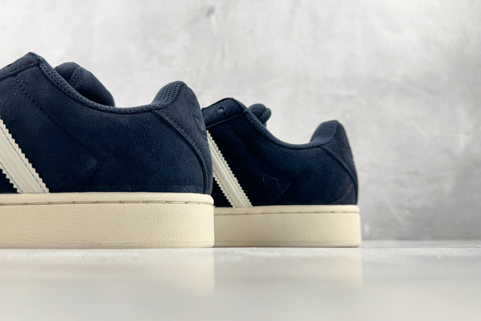 DH adidas originals Superstar 2 白蓝 货号:KI3562 尺码:35.5 36 36.5 DH adidas originals Superstar 2 白蓝 货号:KI3562 尺码:35.5 36 36.5