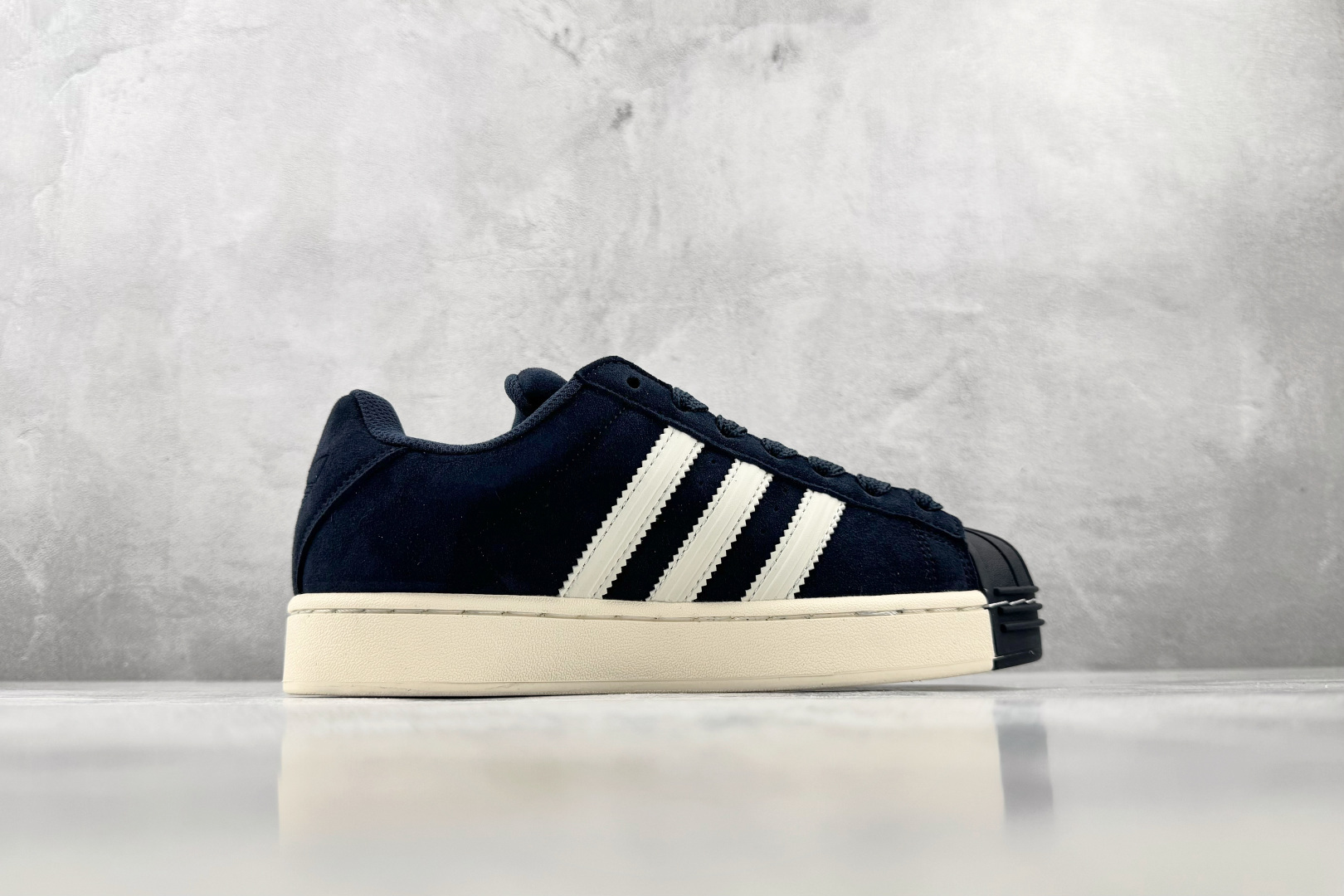 DH adidas originals Superstar 2 白蓝 货号:KI3562 尺码:35.5 36 36.5 DH adidas originals Superstar 2 白蓝 货号:KI3562 尺码:35.5 36 36.5