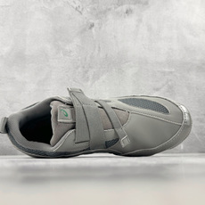 HX ISSEY MIYAKE/三宅一生 × ASICS HYPER TAPING 联名限定款 灰色 货号:1203B1 HX ISSEY MIYAKE/三宅一生 × ASICS HYPER TAPING 联名限定款 灰色 货号:1203B1