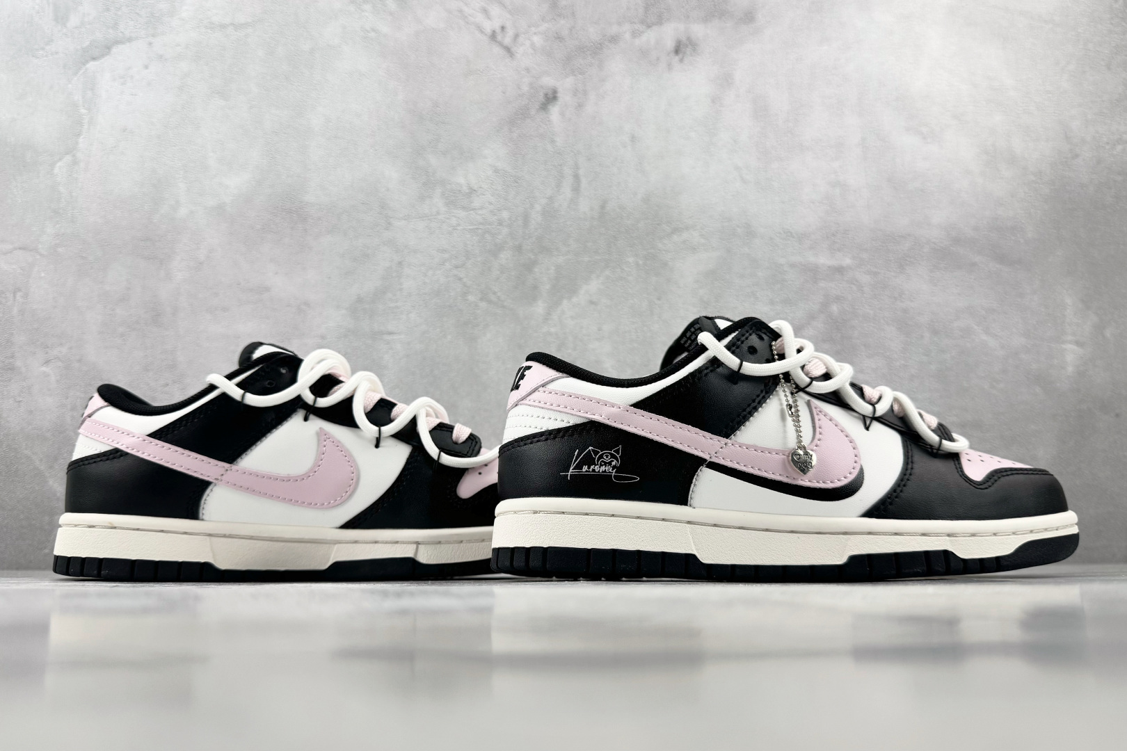YC Nike Dunk Low 甜心库洛米 货号：CW1590 100 尺码：35.5 36 36.5 37.5 38