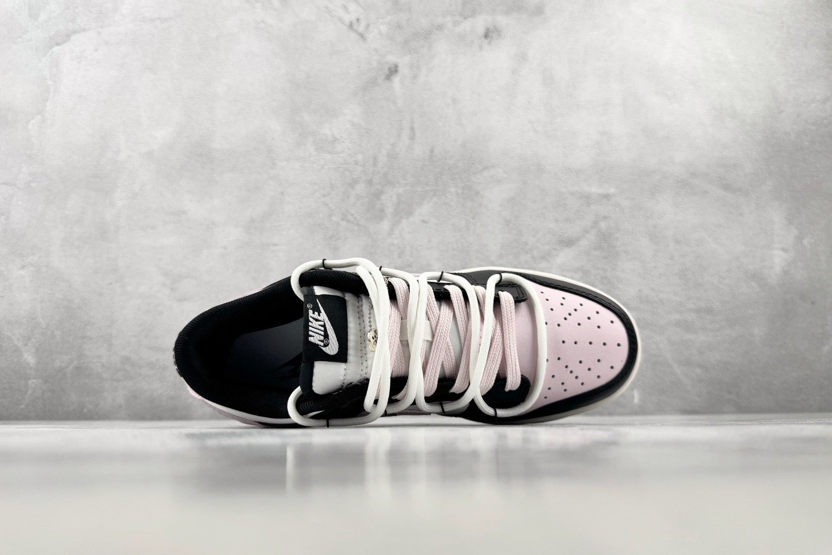 YC Nike Dunk Low 甜心库洛米 货号：CW1590 100 尺码：35.5 36 36.5 37.5 38