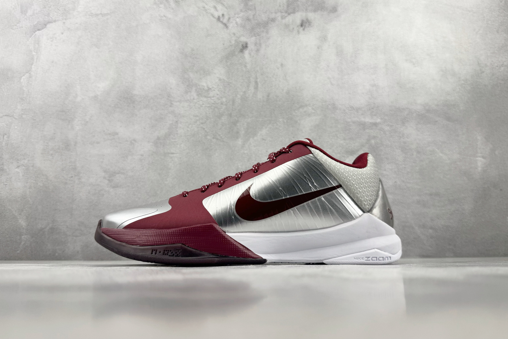 GX 顶级纯原 完美复刻 Nike Zoom Kobe 5 Protro Lower Merion Aces Away GX 顶级纯原 完美复刻 Nike Zoom Kobe 5 Protro Lower Merion Aces Away