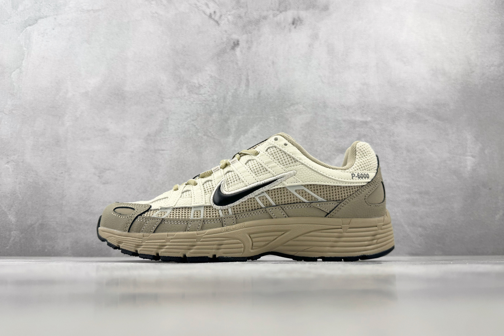 HN Nike P-6000 卡其灰 货号:IH8042 100 尺码:36 36.5 37 38.5 39 40 4 HN Nike P-6000 卡其灰 货号:IH8042 100 尺码:36 36.5 37 38.5 39 40 4
