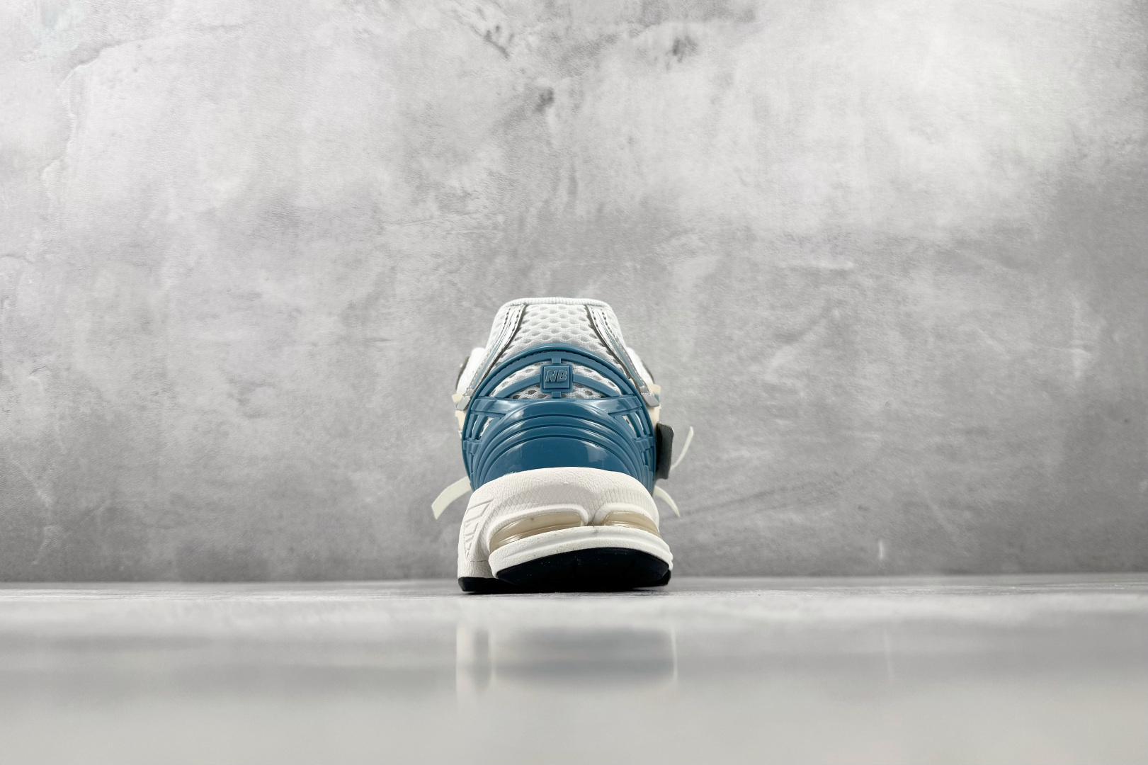C 版 大厂出品 New Balance U1906 白蓝 货号：UC 尺码：36 36.5 37 38.5 39 40
