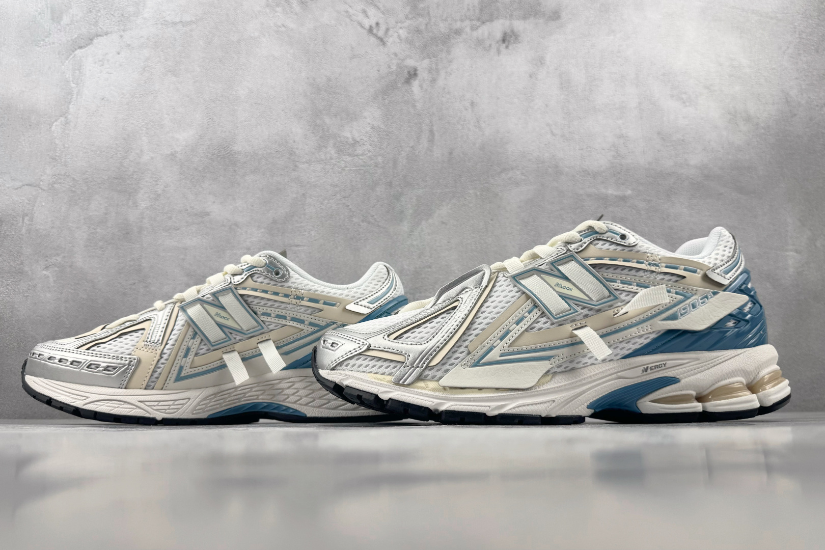 C 版 大厂出品 New Balance U1906 白蓝 货号：UC 尺码：36 36.5 37 38.5 39 40