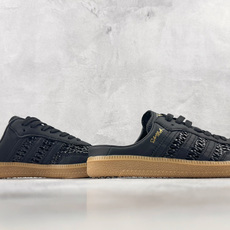 HX adidas originals Samba Mule 黑色 货号: KH7720 尺码:35.5 36 36.5 HX adidas originals Samba Mule 黑色 货号: KH7720 尺码:35.5 36 36.5