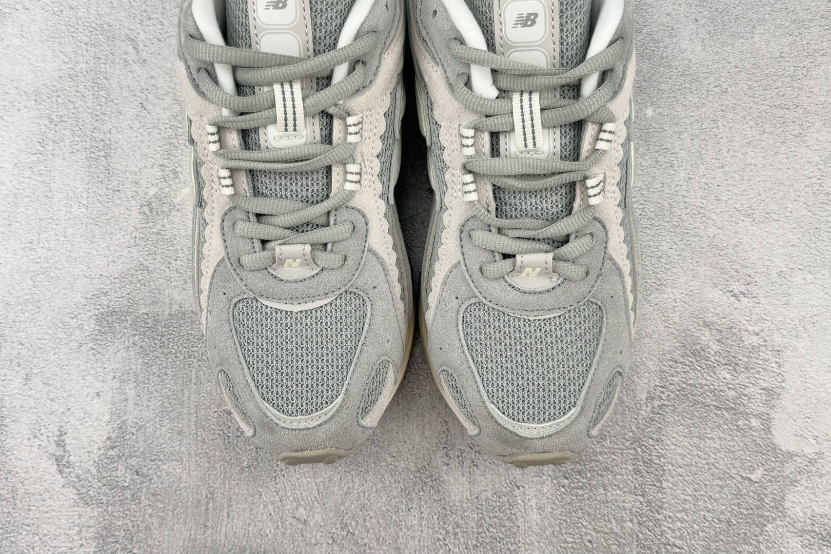FC 纯原出品 New Balance 204L 灰色 货号:U204L5AV 尺码:36 36.5 37.5 38 3 FC 纯原出品 New Balance 204L 灰色 货号:U204L5AV 尺码:36 36.5 37.5 38 3
