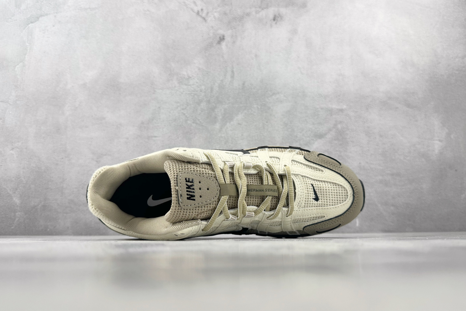 HN Nike P-6000 卡其灰 货号:IH8042 100 尺码:36 36.5 37 38.5 39 40 4 HN Nike P-6000 卡其灰 货号:IH8042 100 尺码:36 36.5 37 38.5 39 40 4