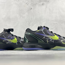 S2 纯原生产线 Nike Zoom Kobe 6 Protro 裸眼 3D 黑色 货号:IO6261 001 尺码:4 S2 纯原生产线 Nike Zoom Kobe 6 Protro 裸眼 3D 黑色 货号:IO6261 001 尺码:4