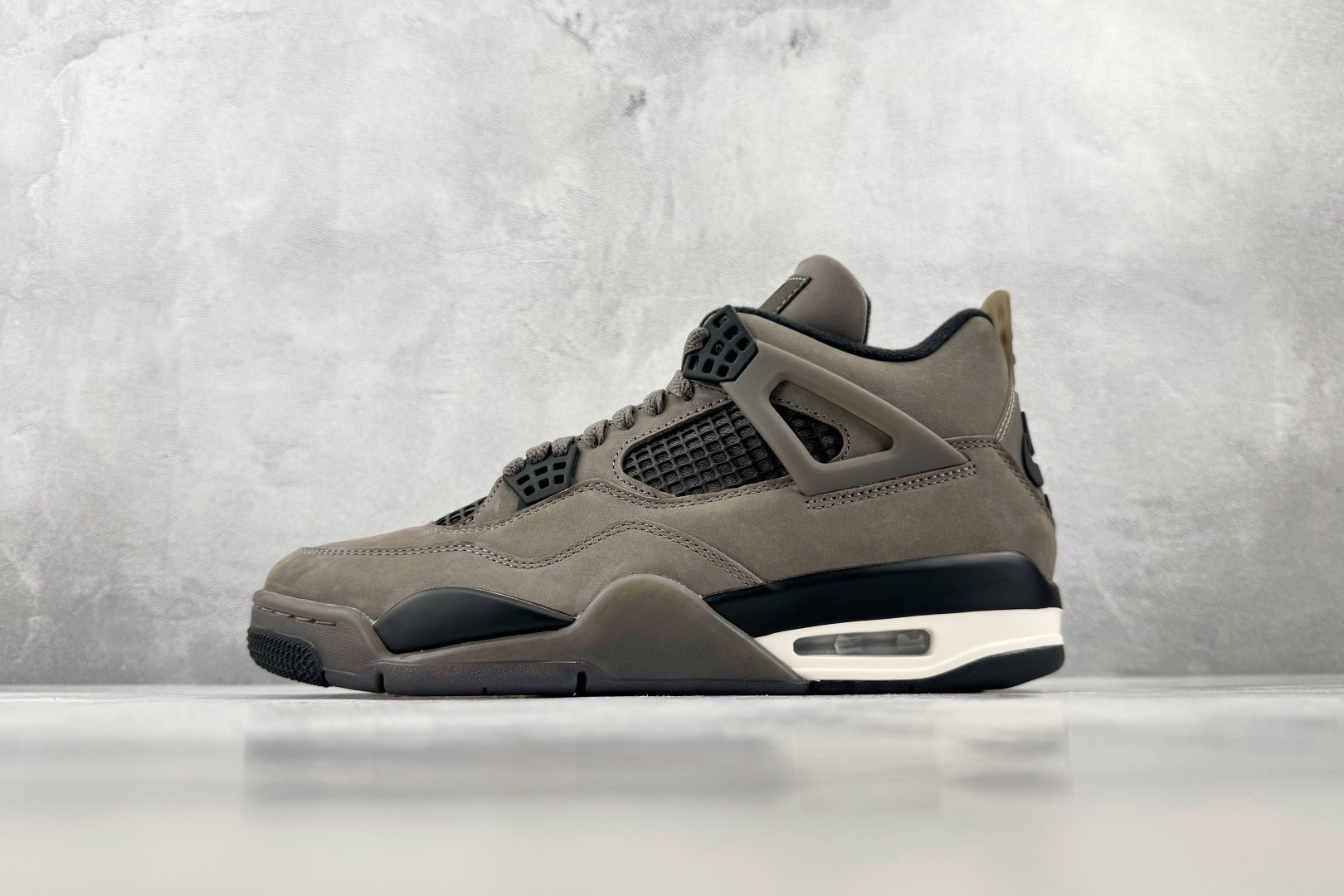 Y3 Jordan Air Jordan 4 "Cave Stone and Black"棕色 货号:FV5029-20 Y3 Jordan Air Jordan 4 "Cave Stone and Black"棕色 货号:FV5029-20