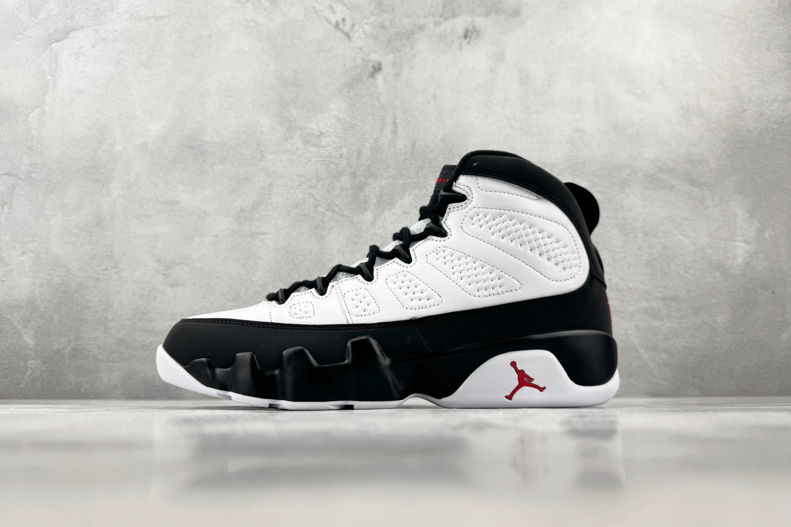 Y3 Jordan Air Jordan 9 Retro OG 黑白 货号:-112 尺码:36 36.5 37 37. Y3 Jordan Air Jordan 9 Retro OG 黑白 货号:-112 尺码:36 36.5 37 37.