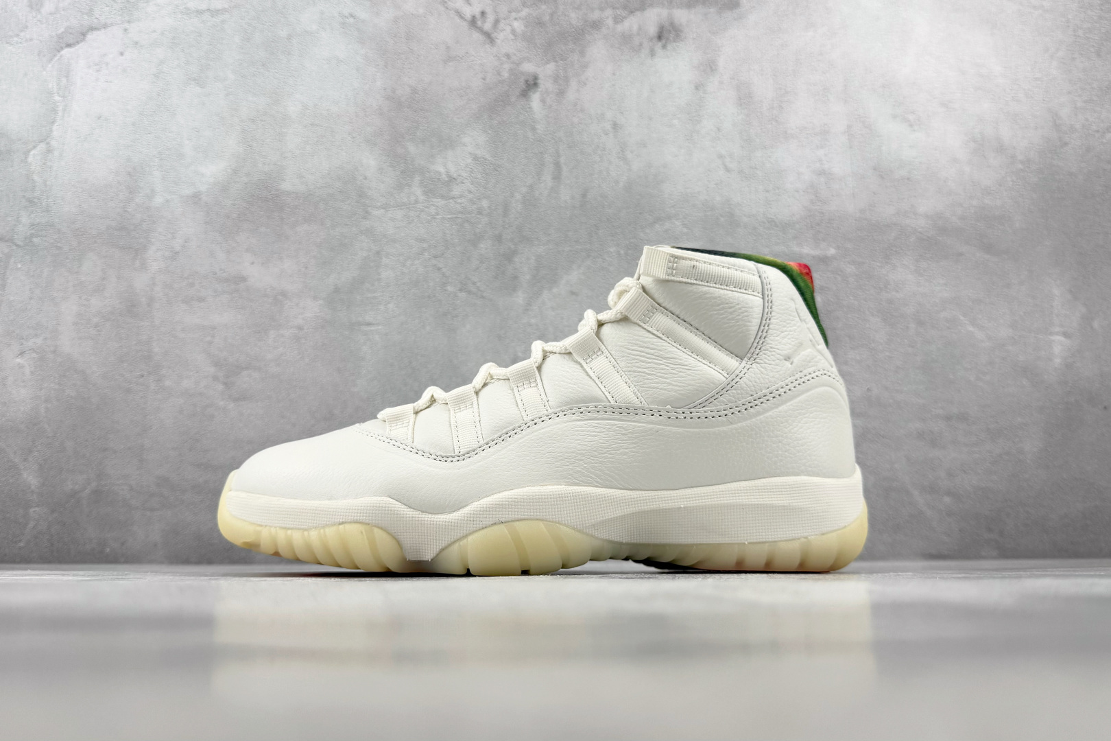 Y3 Jordan Air Jordan 11 Retro285北美限定 白蓝 货号:IO8959-133 尺码:36 Y3 Jordan Air Jordan 11 Retro285北美限定 白蓝 货号:IO8959-133 尺码:36