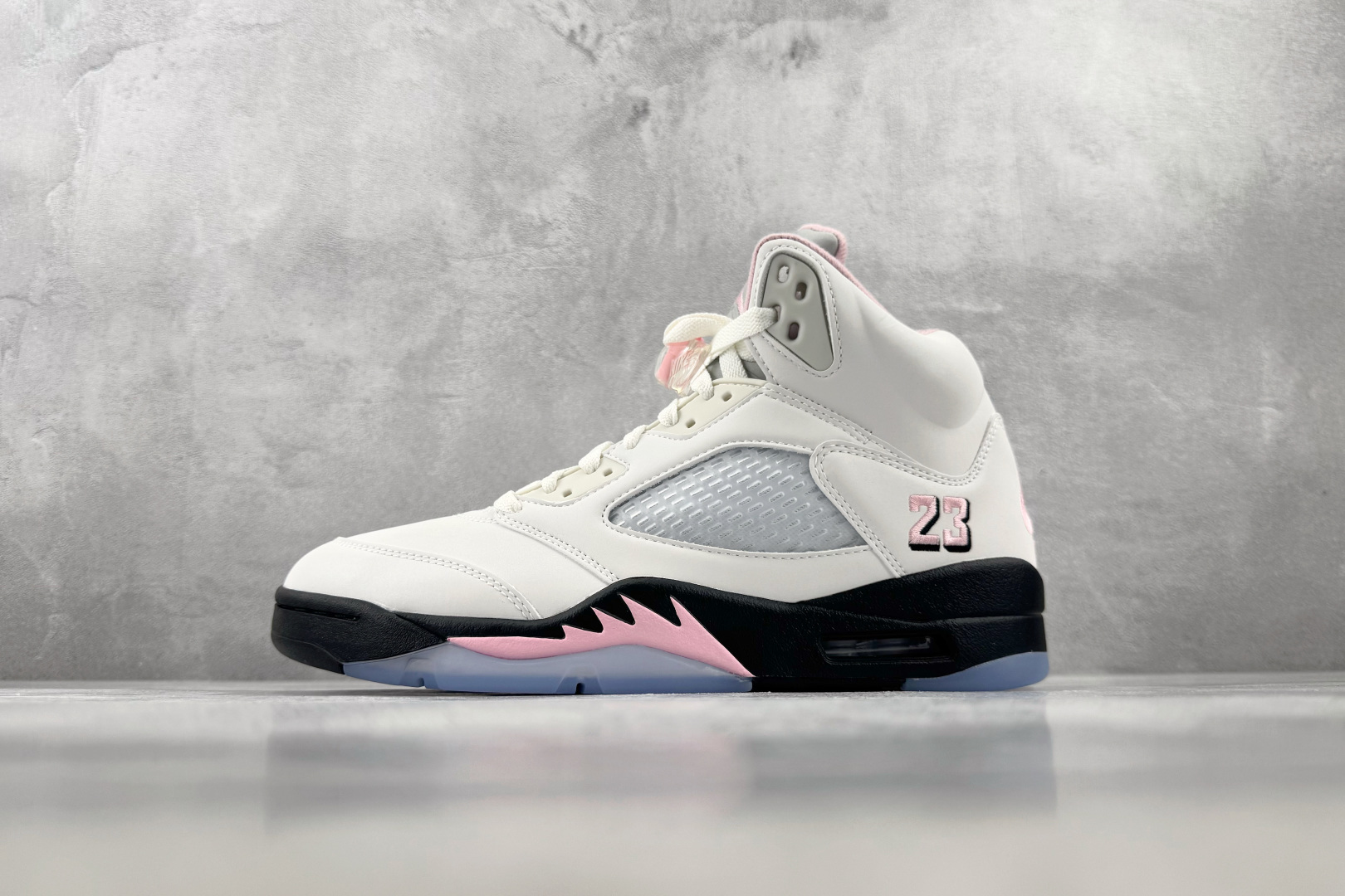 Y3 Jordan Air Jordan 5 Medium Soft Pink 白粉黑 货号:HQ7978-102 尺码 Y3 Jordan Air Jordan 5 Medium Soft Pink 白粉黑 货号:HQ7978-102 尺码