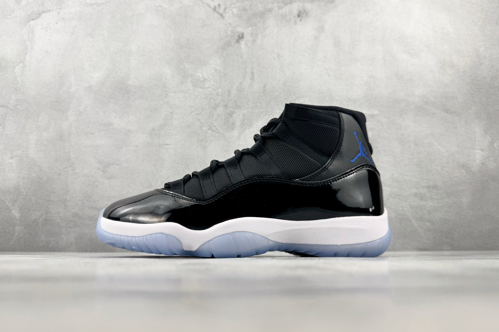Y3 Jordan Air Jordan 11 Retro Space Jam (2000) PU 黑白 货号:-041 Y3 Jordan Air Jordan 11 Retro Space Jam (2000) PU 黑白 货号:-041