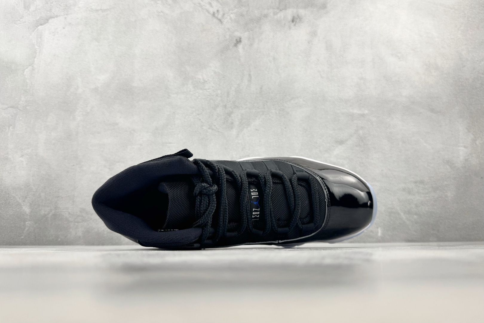 Y3 Jordan Air Jordan 11 Retro Space Jam (2000) PU 黑白 货号:-041 Y3 Jordan Air Jordan 11 Retro Space Jam (2000) PU 黑白 货号:-041