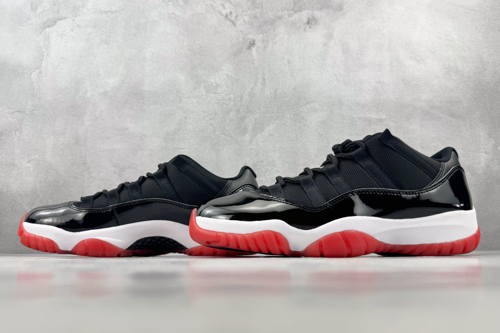 Y3 Jordan Air Jordan 11 Low Bred黑红 货号：FV5104-006 尺码：36 36.5 