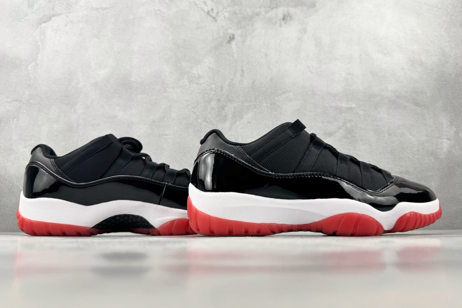 Y3 Jordan Air Jordan 11 Low Bred黑红 货号：FV5104-006 尺码：36 36.5 